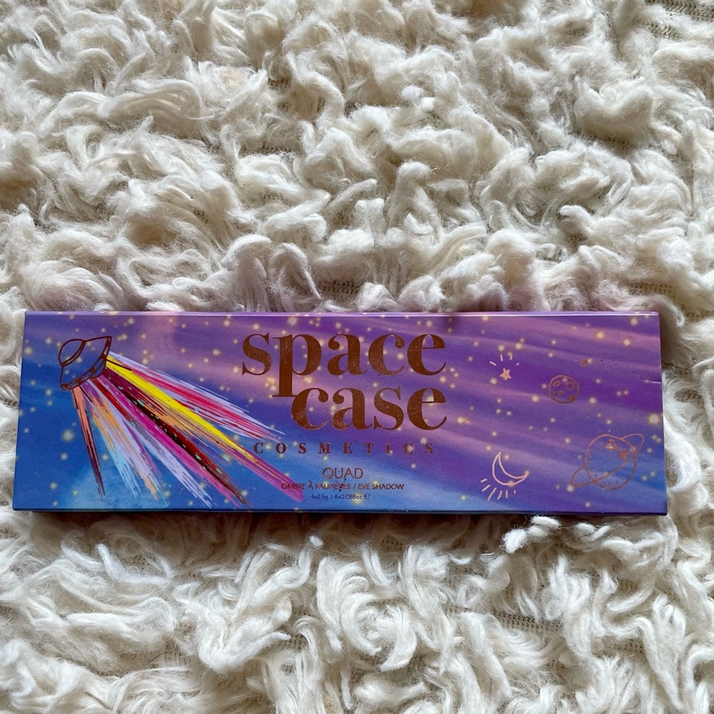 SPACECASE Cosmetics eyeshadow quad - Picture 3 of 5